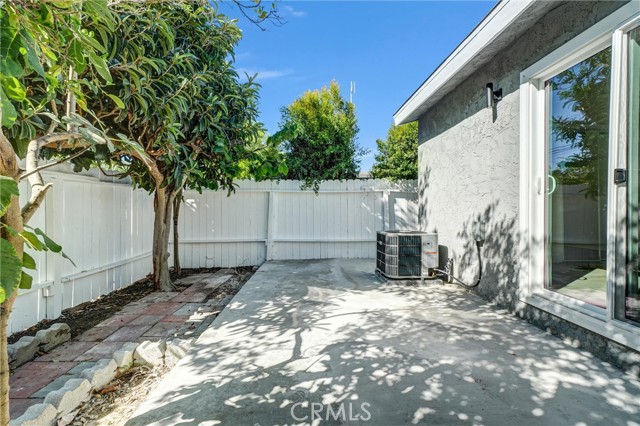 14831 Kingsdale Avenue photo 27