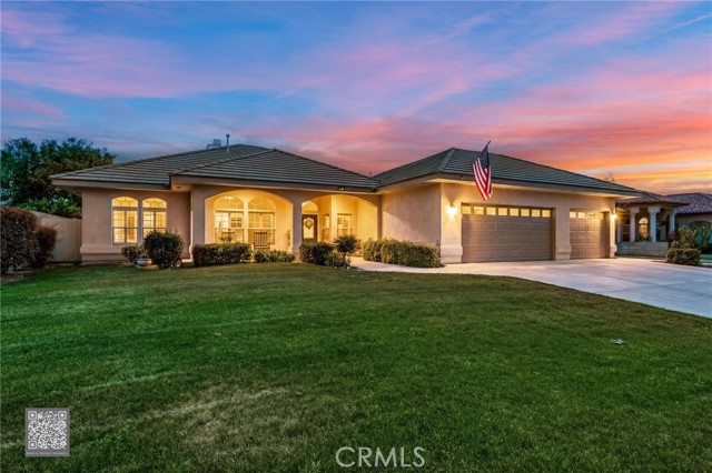 Detail Gallery Image 4 of 70 For 4401 Palisades, Bakersfield,  CA 93308 - 4 Beds | 3 Baths