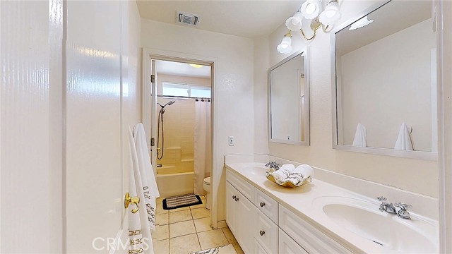 223 Vintage Drive, Turlock CA: https://media.crmls.org/medias/de70a83f-33b5-465b-b31d-615802680ac5.jpg