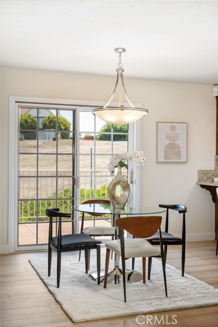 Detail Gallery Image 8 of 49 For 1238 Barbara Dr, Vista,  CA 92084 - 4 Beds | 2 Baths