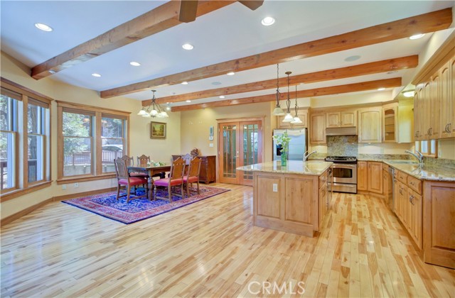 24782 Altdorf, Crestline, CA 92325
