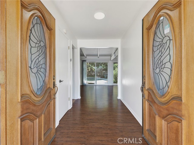 Detail Gallery Image 12 of 59 For 10918 Reseda, Porter Ranch,  CA 91326 - 3 Beds | 2 Baths