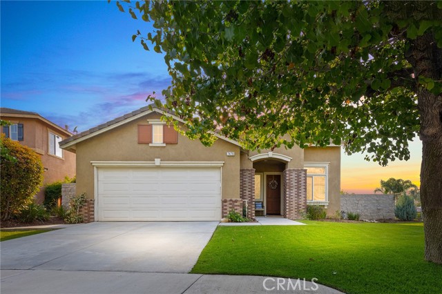 7476 Sequoia Lane, Highland CA: https://media.crmls.org/medias/de749fdd-f134-43d3-91ac-8538cf221946.jpg