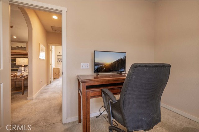 337 Pine Lane, Big Bear City CA: https://media.crmls.org/medias/de74d16e-7677-45cd-822a-33d504f9746e.jpg