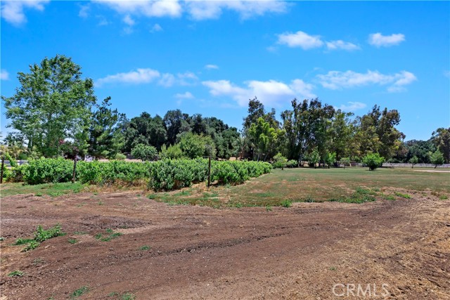Detail Gallery Image 52 of 68 For 17370 Rodeo Rd, Lake Elsinore,  CA 92530 - 4 Beds | 3/1 Baths