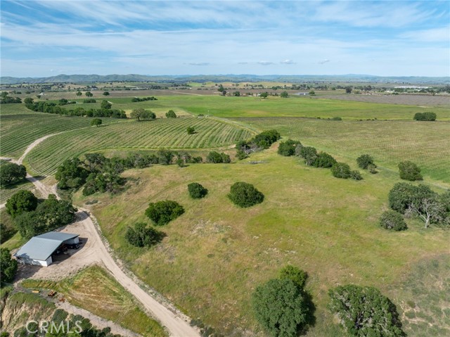 Detail Gallery Image 5 of 31 For 4647 Buena Vista Dr, Paso Robles,  CA 93446 - 2 Beds | 1 Baths