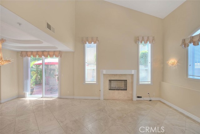 Detail Gallery Image 4 of 33 For 1208 Mackay Ln, Redondo Beach,  CA 90278 - 5 Beds | 3 Baths