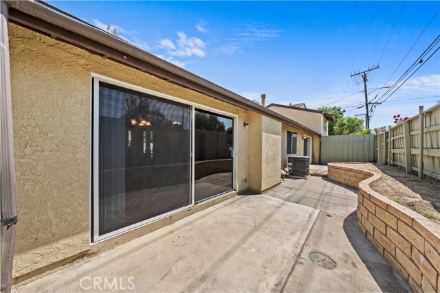 Detail Gallery Image 15 of 16 For 684 Parkview Dr, Lake Elsinore,  CA 92530 - 2 Beds | 1 Baths