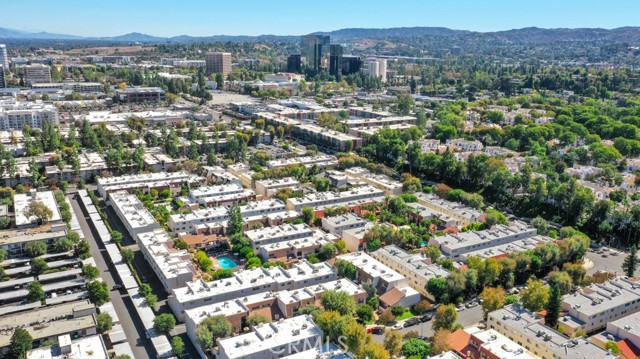 Detail Gallery Image 36 of 36 For 6226 Nita Ave, Woodland Hills,  CA 91367 - 2 Beds | 2/1 Baths