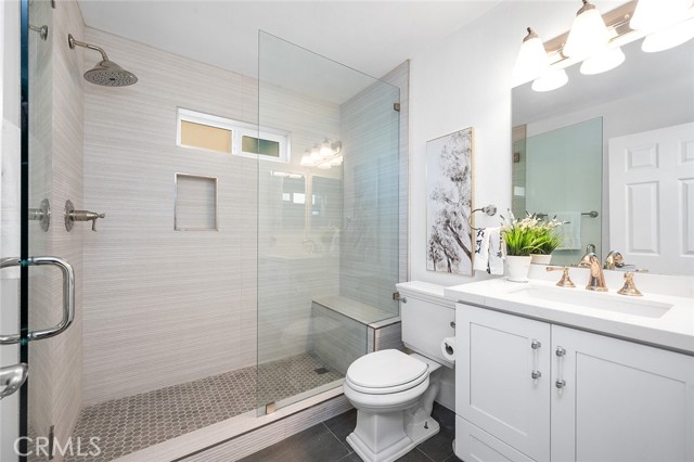 Detail Gallery Image 22 of 67 For 3129 S Rene Dr, Santa Ana,  CA 92704 - 4 Beds | 3 Baths
