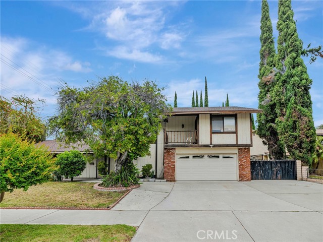 7800 Winnetka Avenue, Winnetka CA: https://media.crmls.org/medias/de77d6b9-9513-44cd-9f13-ea23160f298a.jpg