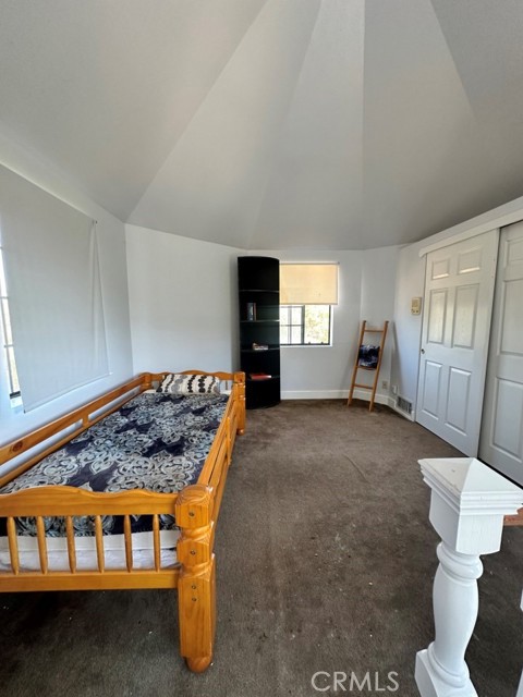 40570 Griffin Drive, Oakhurst CA: https://media.crmls.org/medias/de781e75-7d85-423b-a4b0-b927e1d086ba.jpg