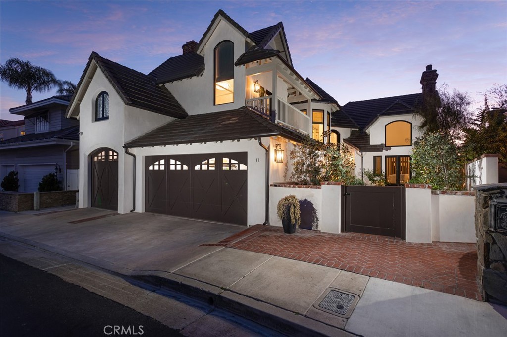 11 Hillsborough, Newport Beach, CA 92660