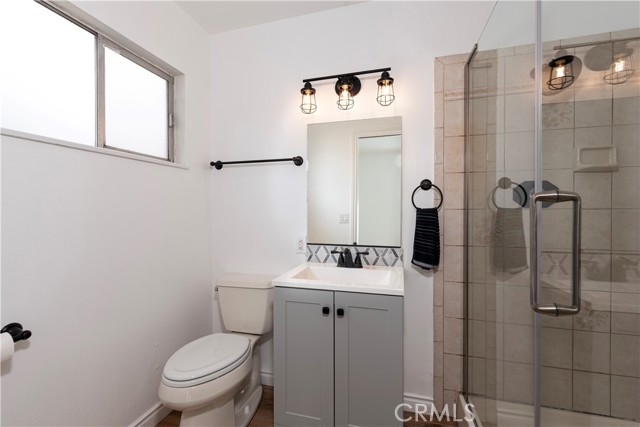 Detail Gallery Image 20 of 26 For 15821 Willett Ln, Huntington Beach,  CA 92647 - 3 Beds | 2 Baths