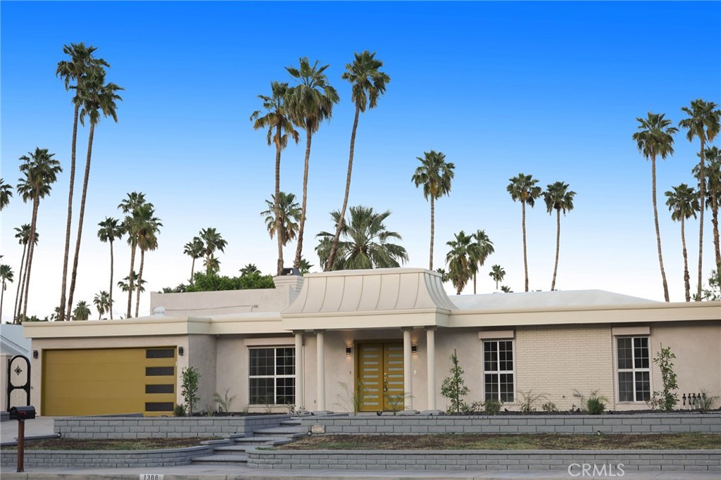1388 S Farrell Drive, Palm Springs, CA 92264