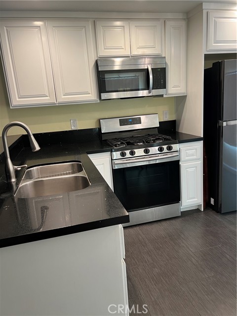 Detail Gallery Image 4 of 17 For 1502 E Carson St #26,  Carson,  CA 90745 - 1 Beds | 1 Baths
