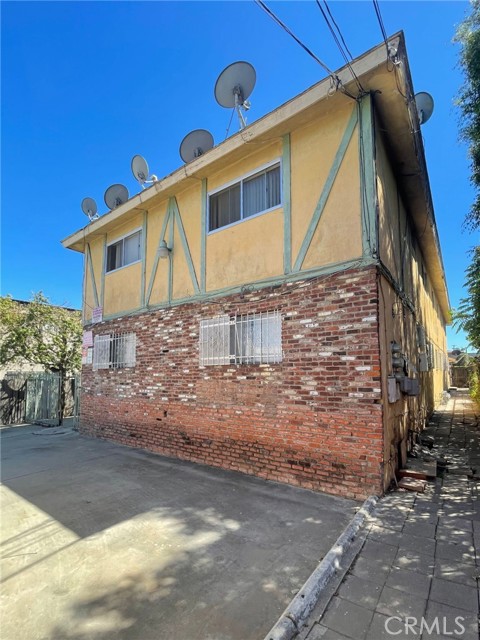 MLS# SB23155311