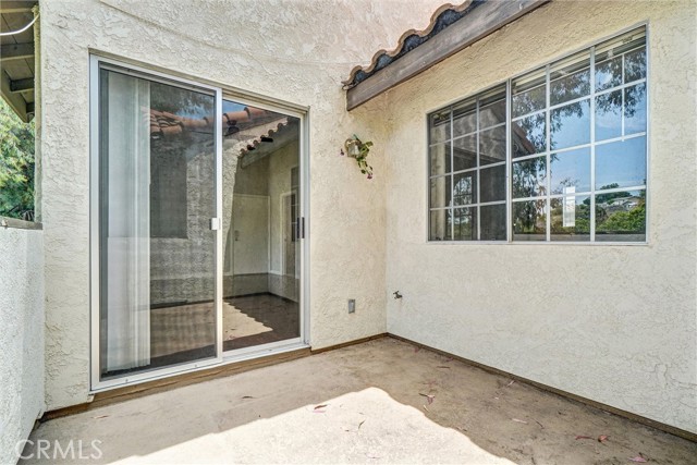 23302 La Mar, Mission Viejo CA: https://media.crmls.org/medias/de79e1c6-1017-40f9-bfcd-85a339c3a845.jpg