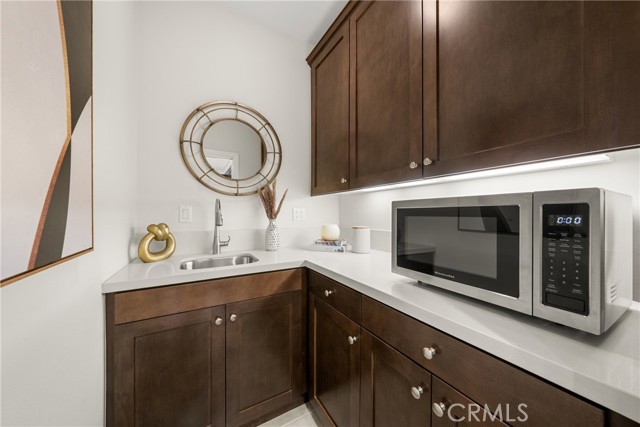 Detail Gallery Image 13 of 39 For 113 Hanging, Irvine,  CA 92620 - 3 Beds | 2/1 Baths