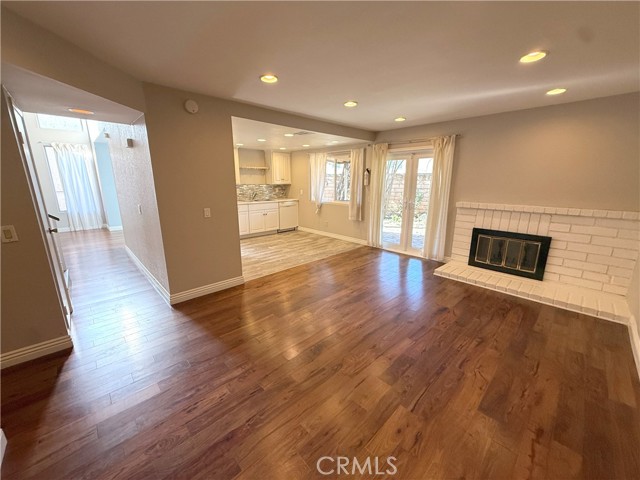 Detail Gallery Image 10 of 29 For 6 Pepper Ct, Inglewood,  CA 90302 - 4 Beds | 2/1 Baths