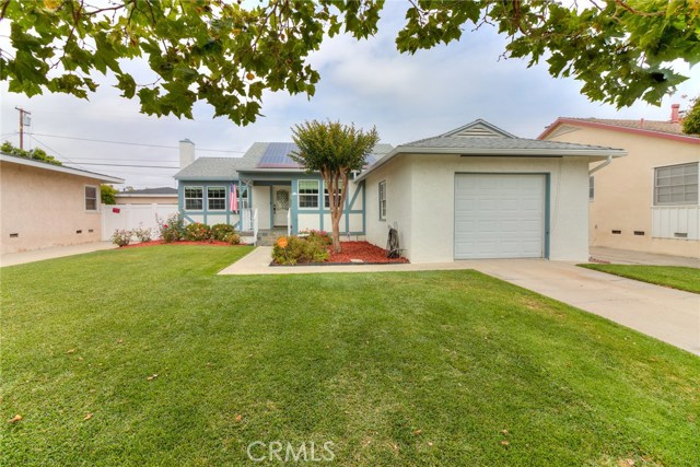 2840 Ladoga Ave, Long Beach, CA 90815