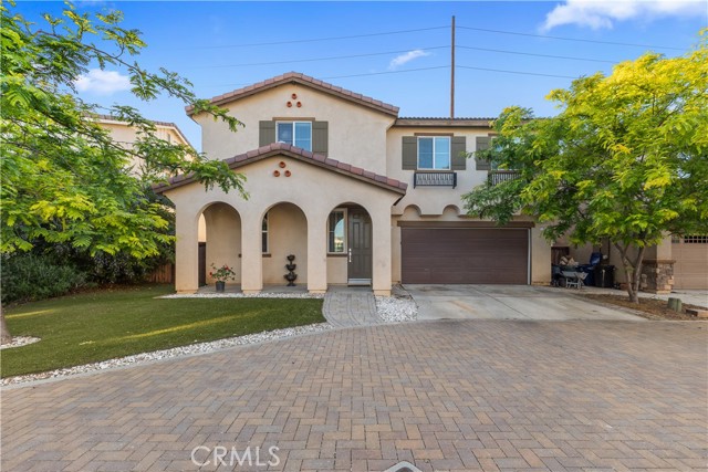 Detail Gallery Image 5 of 40 For 8219 Perla Dr, Riverside,  CA 92504 - 4 Beds | 3 Baths