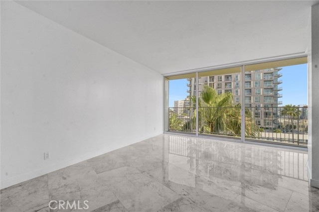 Detail Gallery Image 19 of 43 For 700 E Ocean Bld #1103,  Long Beach,  CA 90802 - 1 Beds | 1/1 Baths