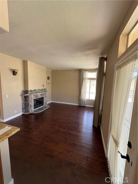 Detail Gallery Image 8 of 38 For 14403 Autumn Hill, Chino Hills,  CA 91709 - 4 Beds | 2/1 Baths