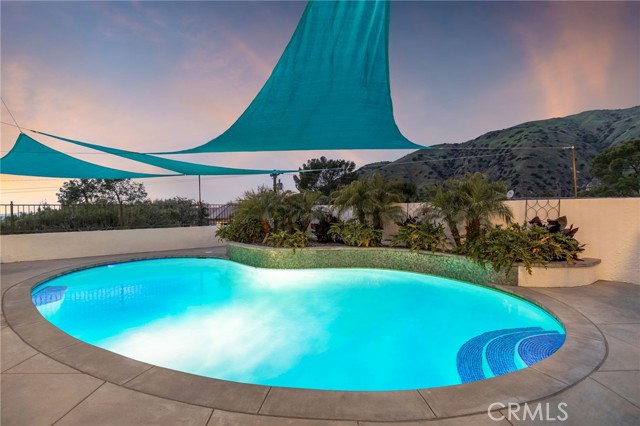 5150 Mountain Springs Ranch Road, La Verne CA: https://media.crmls.org/medias/de7bdf96-b9c7-4af0-803b-1e7811952fcc.jpg