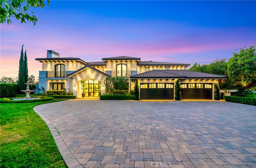 2037 Delphine Lane