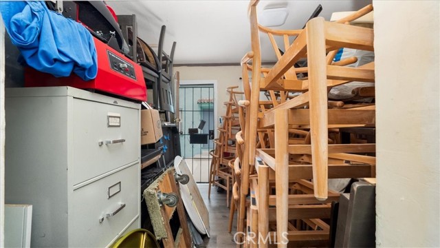 2432 Daly Street, Los Angeles CA: https://media.crmls.org/medias/de7d2173-ec30-49f2-81a8-a714867517c3.jpg