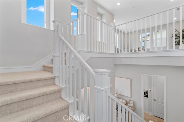 Detail Gallery Image 23 of 74 For 27018 California Ct, Valencia,  CA 91381 - 4 Beds | 4/1 Baths