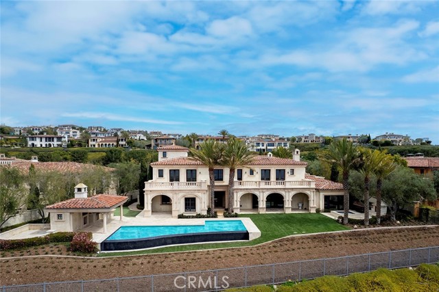 De7d89a3 496e 4f41 Abe4 2b852f8cee86