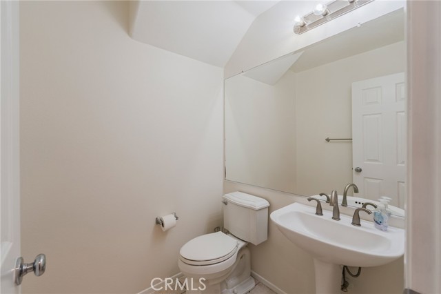 Detail Gallery Image 13 of 41 For 5 Sherrelwood Ct, Aliso Viejo,  CA 92656 - 4 Beds | 2/1 Baths