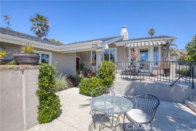 226 Encanto Avenue, Pismo Beach CA: https://media.crmls.org/medias/de7eb0d2-c415-419f-a0a3-121d99c937f6.jpg