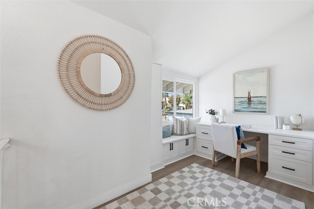 Detail Gallery Image 8 of 31 For 2413 Ives Ln, Redondo Beach,  CA 90278 - 4 Beds | 3 Baths