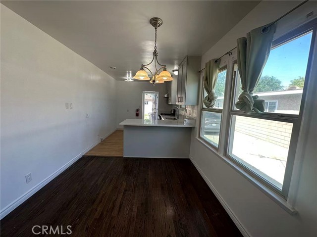 2323 West Cedarwood photo 4