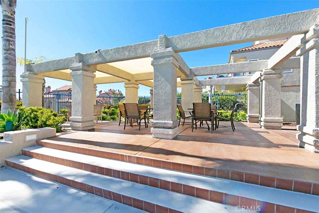 MLS #OC25259216 image #35