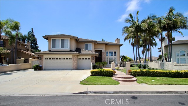 Detail Gallery Image 1 of 19 For 732 Del Corro Pl, Chula Vista,  CA 91910 - 6 Beds | 4/1 Baths