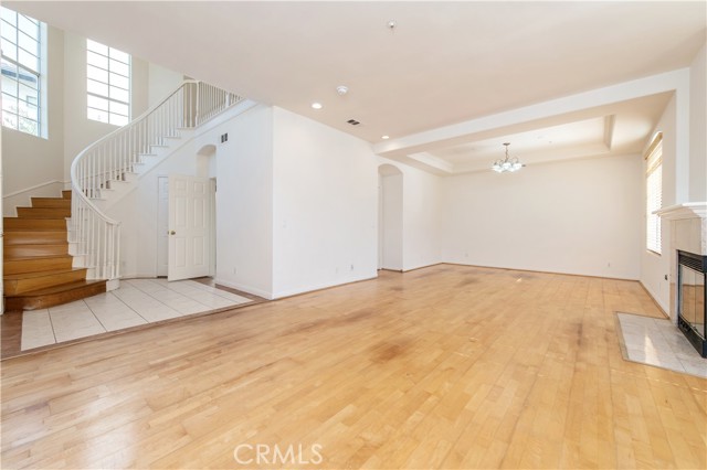 326 Genoa, Arcadia CA: https://media.crmls.org/medias/de80e5b1-9f61-40b1-a418-3cff17531183.jpg