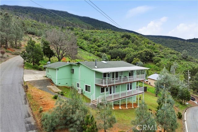 Detail Gallery Image 2 of 39 For 6935 Echo, Kelseyville,  CA 95451 - 4 Beds | 3 Baths