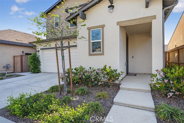 Detail Gallery Image 3 of 32 For 824 Katelyn Ave, Madera,  CA 93636 - 3 Beds | 2/1 Baths