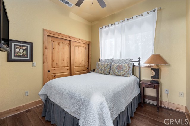 39828 Granite Ridge Lane, Bass Lake CA: https://media.crmls.org/medias/de814aff-600a-4e50-80eb-6fb889703429.jpg