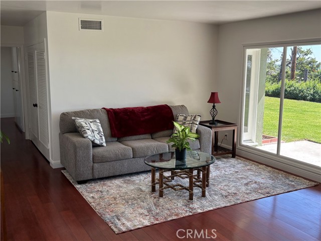 Detail Gallery Image 10 of 21 For 15828 West Rd, Whittier,  CA 90603 - 3 Beds | 2 Baths