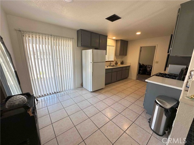 Detail Gallery Image 26 of 33 For 18609 New Hampshire St, Adelanto,  CA 92301 - – Beds | – Baths