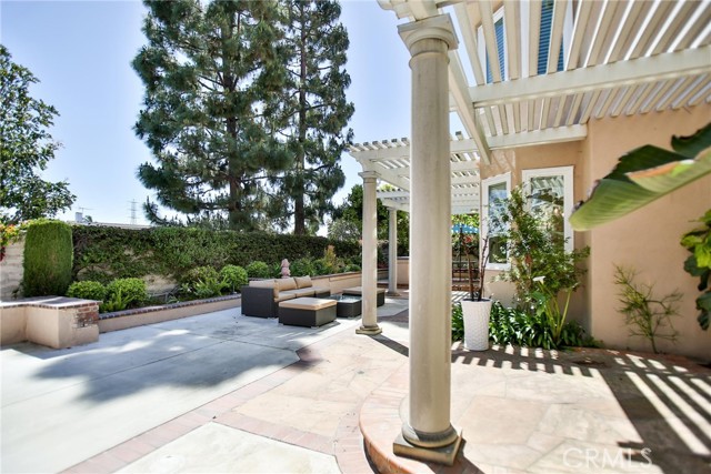 Detail Gallery Image 37 of 42 For 21192 Spurney Ln, Huntington Beach,  CA 92646 - 4 Beds | 4/1 Baths