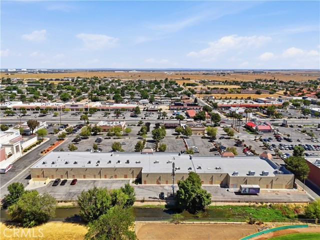  Commercial for Sale in Palmdale, California