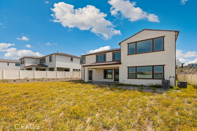 17744 Mcdowell Valley Drive, Riverside CA: https://media.crmls.org/medias/de882aa3-2fc3-4fa1-b630-282b7ff3796f.jpg