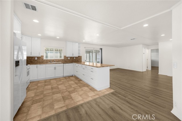 Detail Gallery Image 13 of 27 For 10210 Baseline #291,  Rancho Cucamonga,  CA 91701 - 2 Beds | 2 Baths