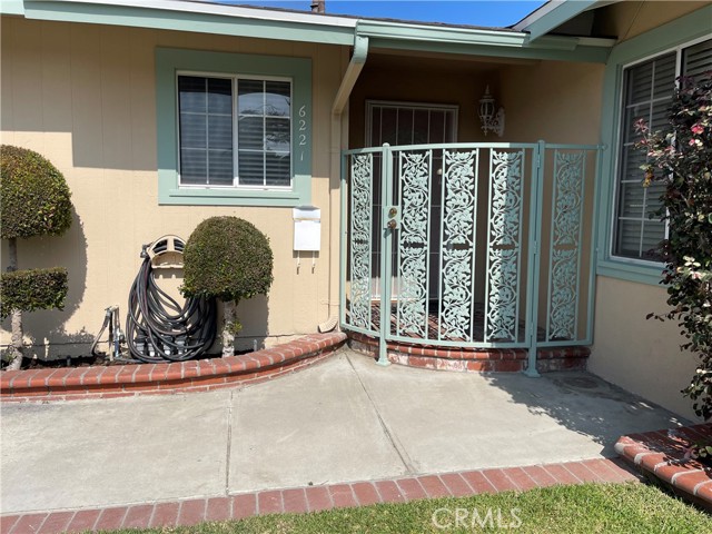 6221 San Rafael Drive, Buena Park CA: https://media.crmls.org/medias/de89ffc4-694c-4663-a4a1-ace6c77bcab5.jpg